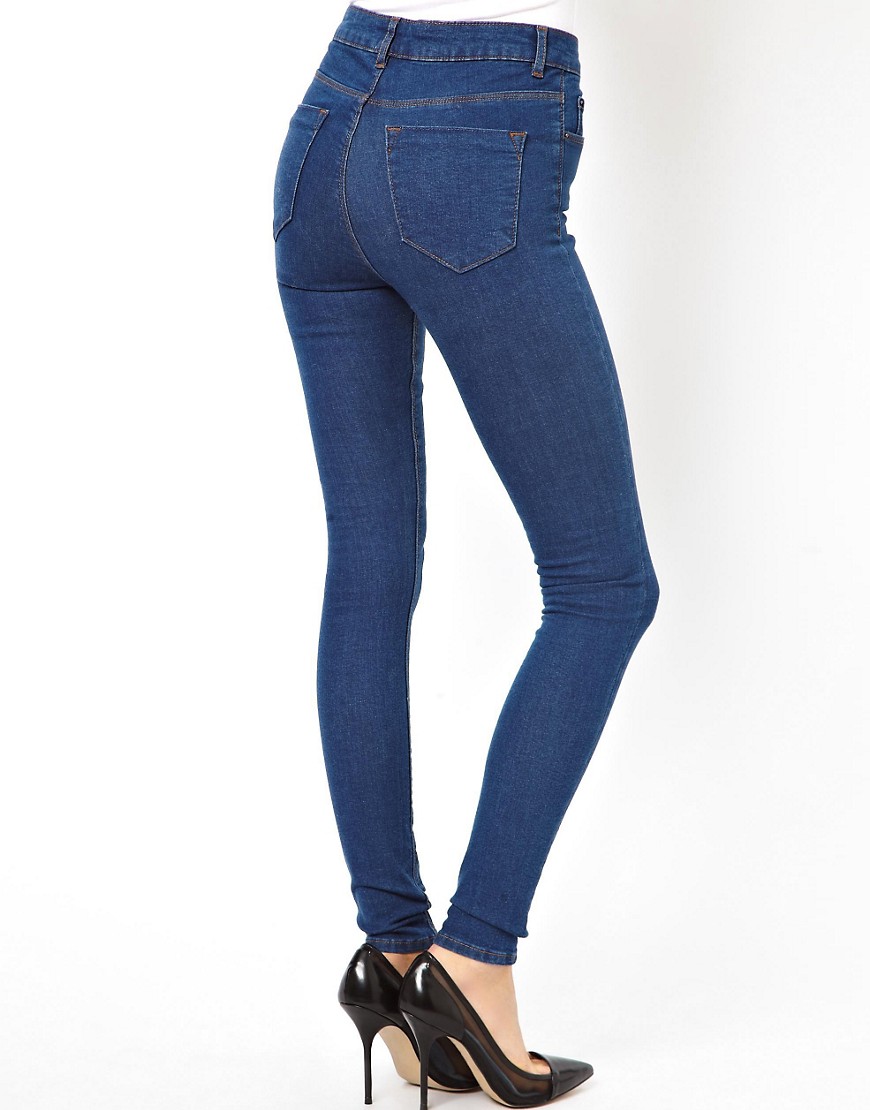 Магазин женских джинсов в москве. Джинсы. Облегающие джинсы женские. Синие джинсы. Узкие джинсы.