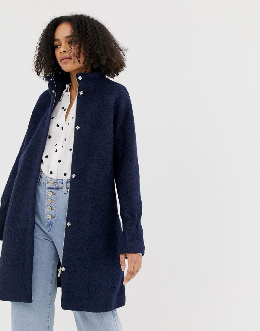 Minimum wool swing coat