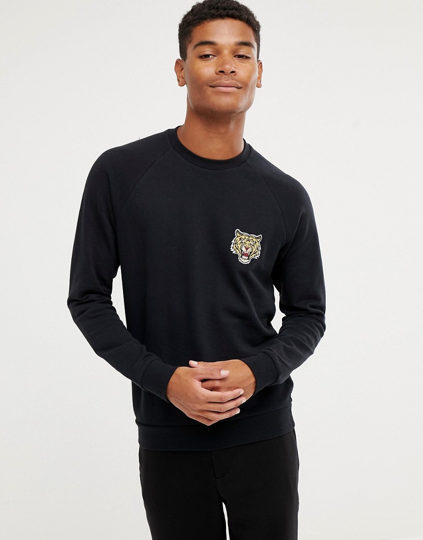 Kiomi sweatshirt in black with tiger chest embroidery - Black