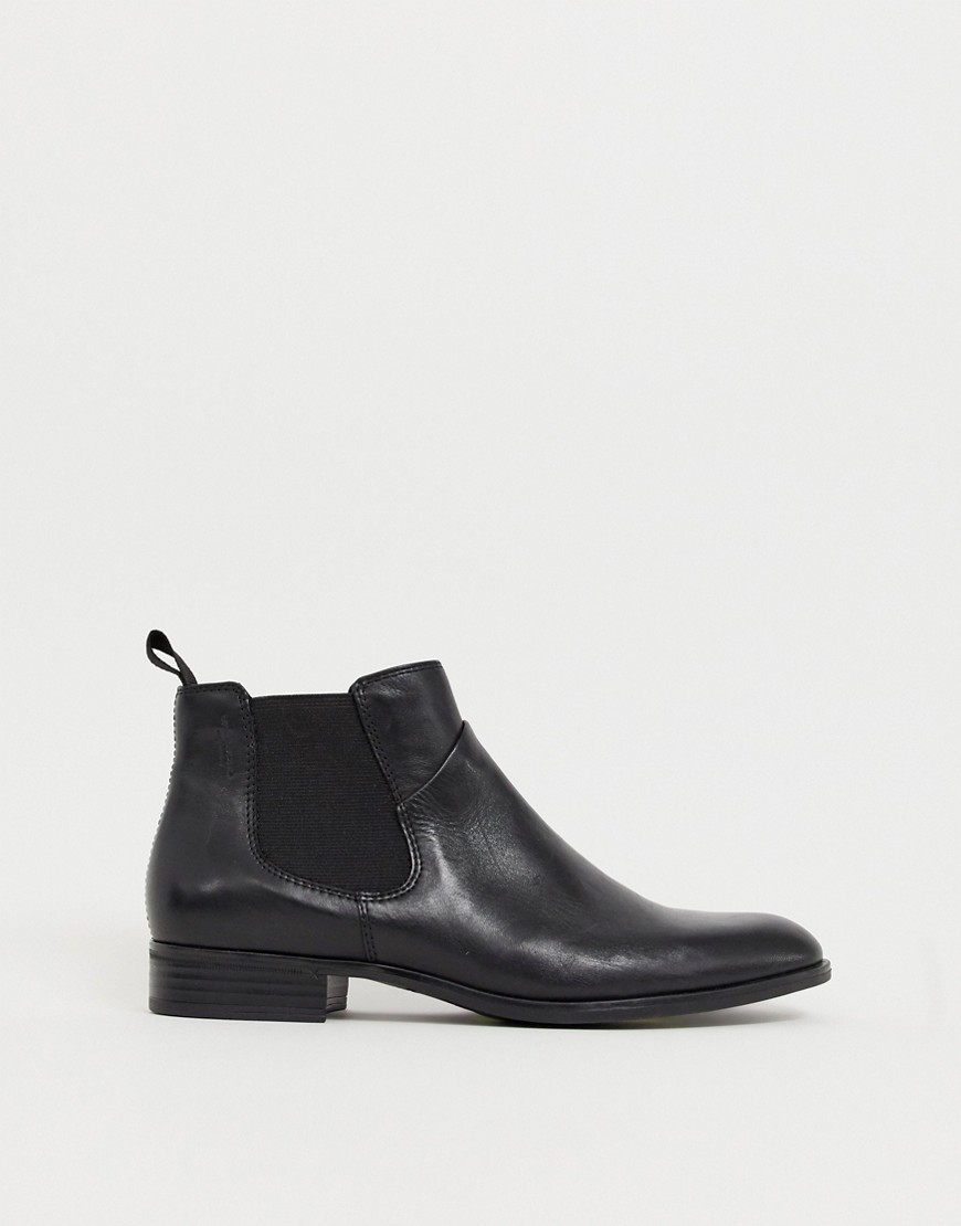 Vagabond black leather chelsea boot