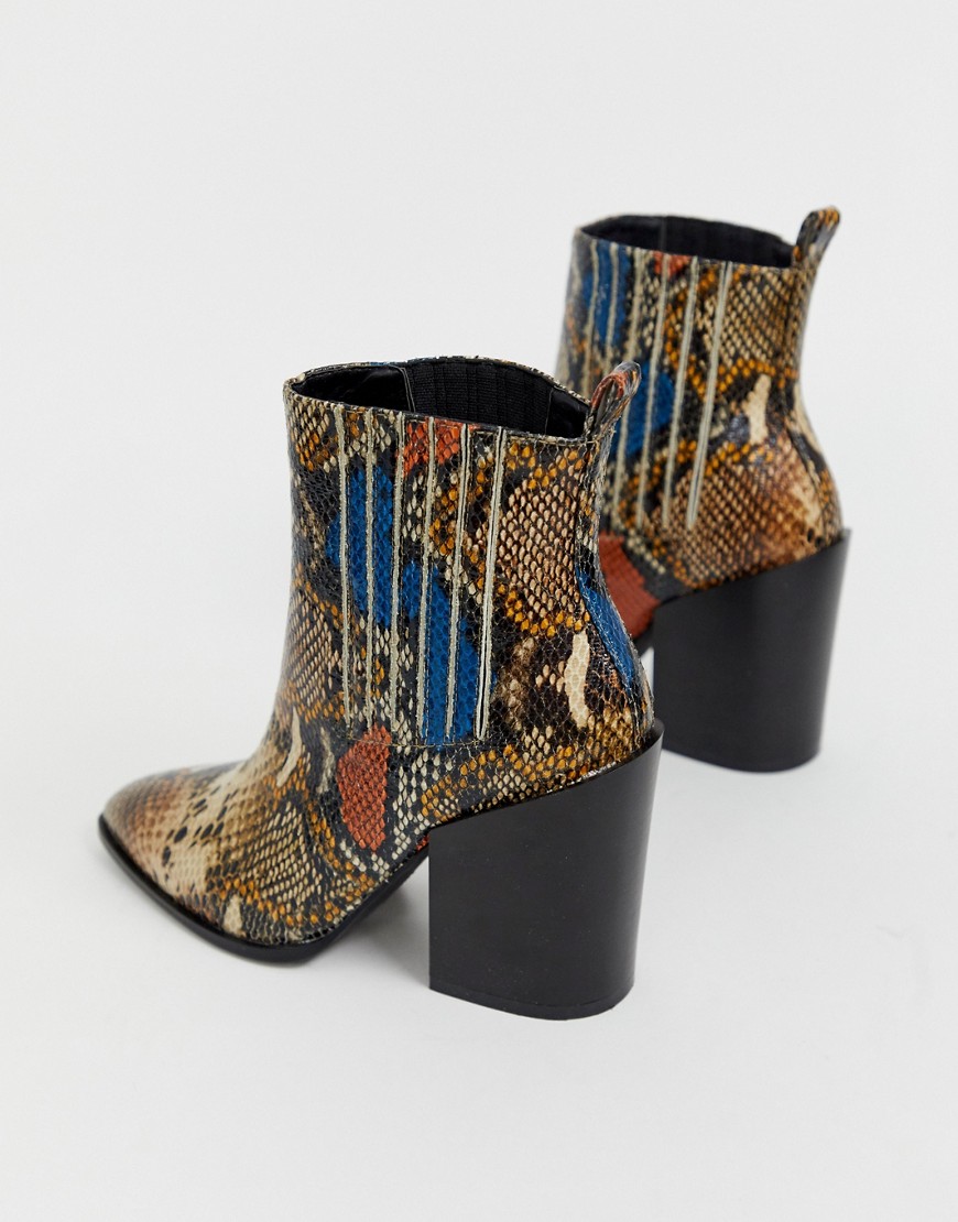 RAID Swallow coloured snake western boots