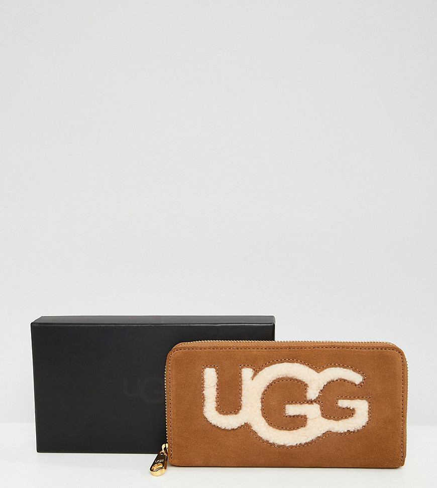 UGG Logo Wallet in Chestnut