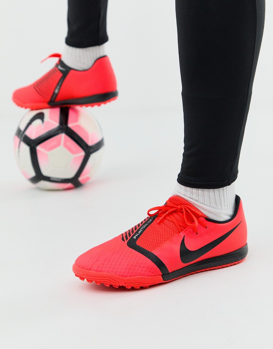 Nike Football phantom venom astro turf boots in red