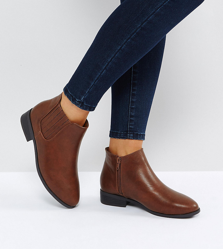 New Look Wide Fit Leather Look Ankle Boot