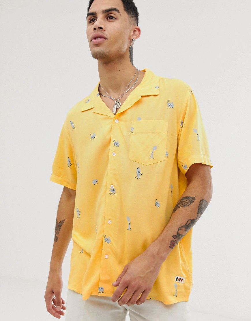 Element short sleeve shirt with all over print in yellow