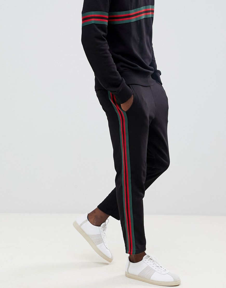 New Look jogger with taping in black