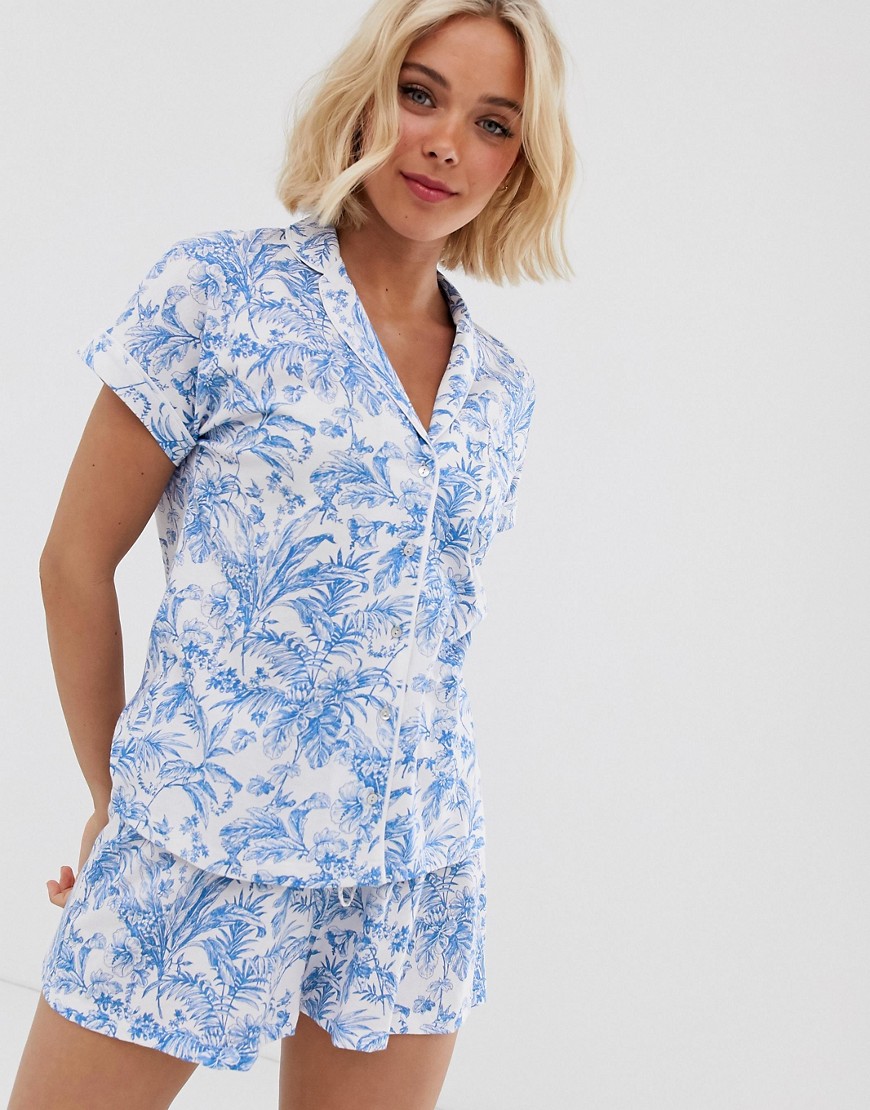 Women'secret jungle print short sleeve revere pyjama set in white and blue