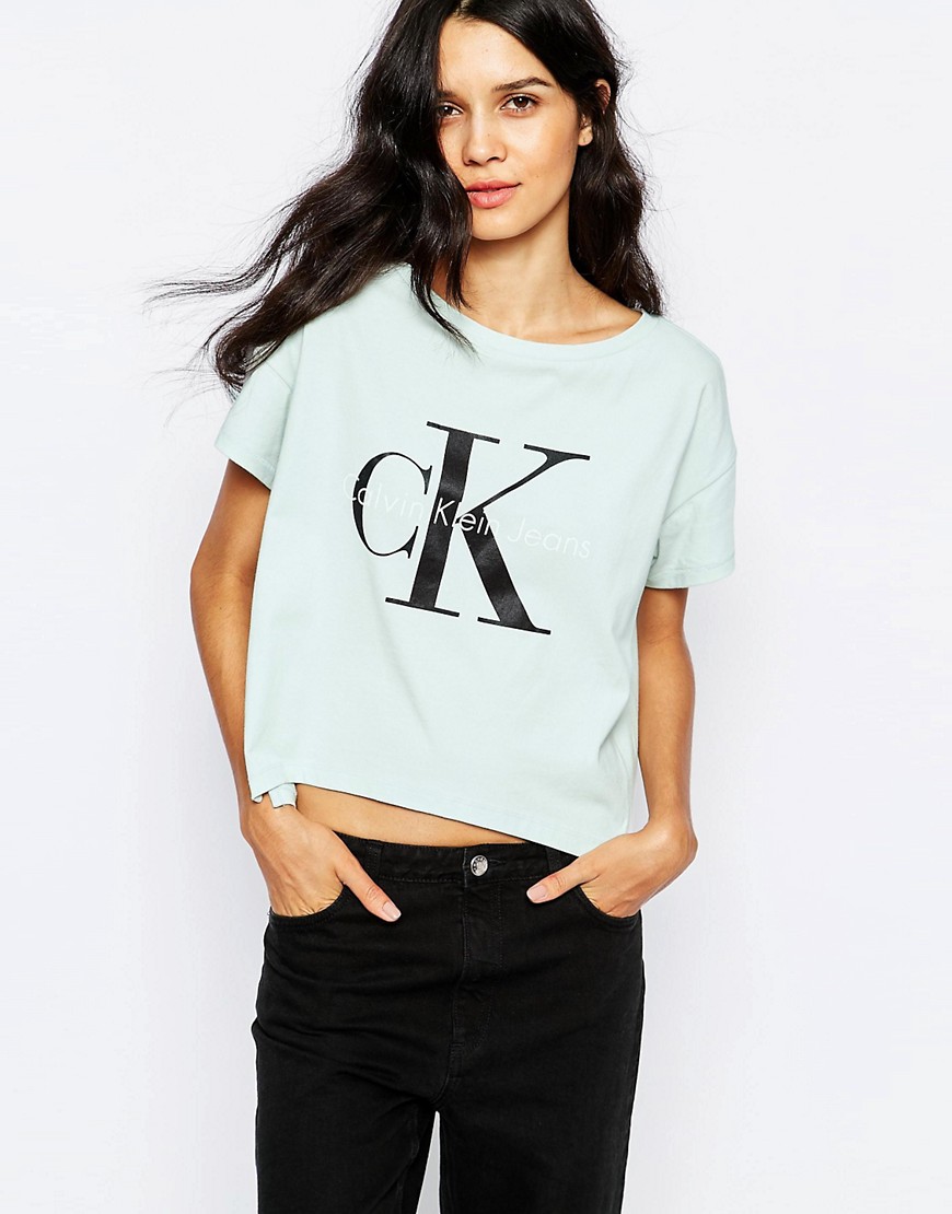 Calvin Klein | Calvin Klein Jeans Cropped Boxy T-Shirt With Logo at ASOS