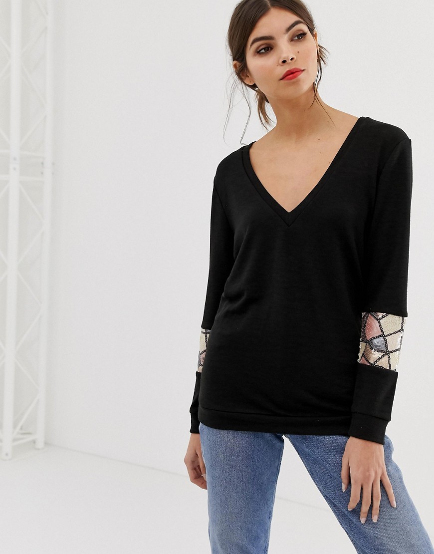 Traffic People V Neck Long Sleeve Jumper With Sequin Detail