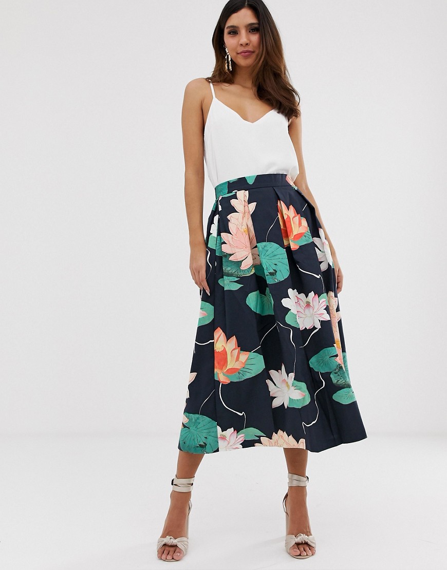Closet pleated floral skirt