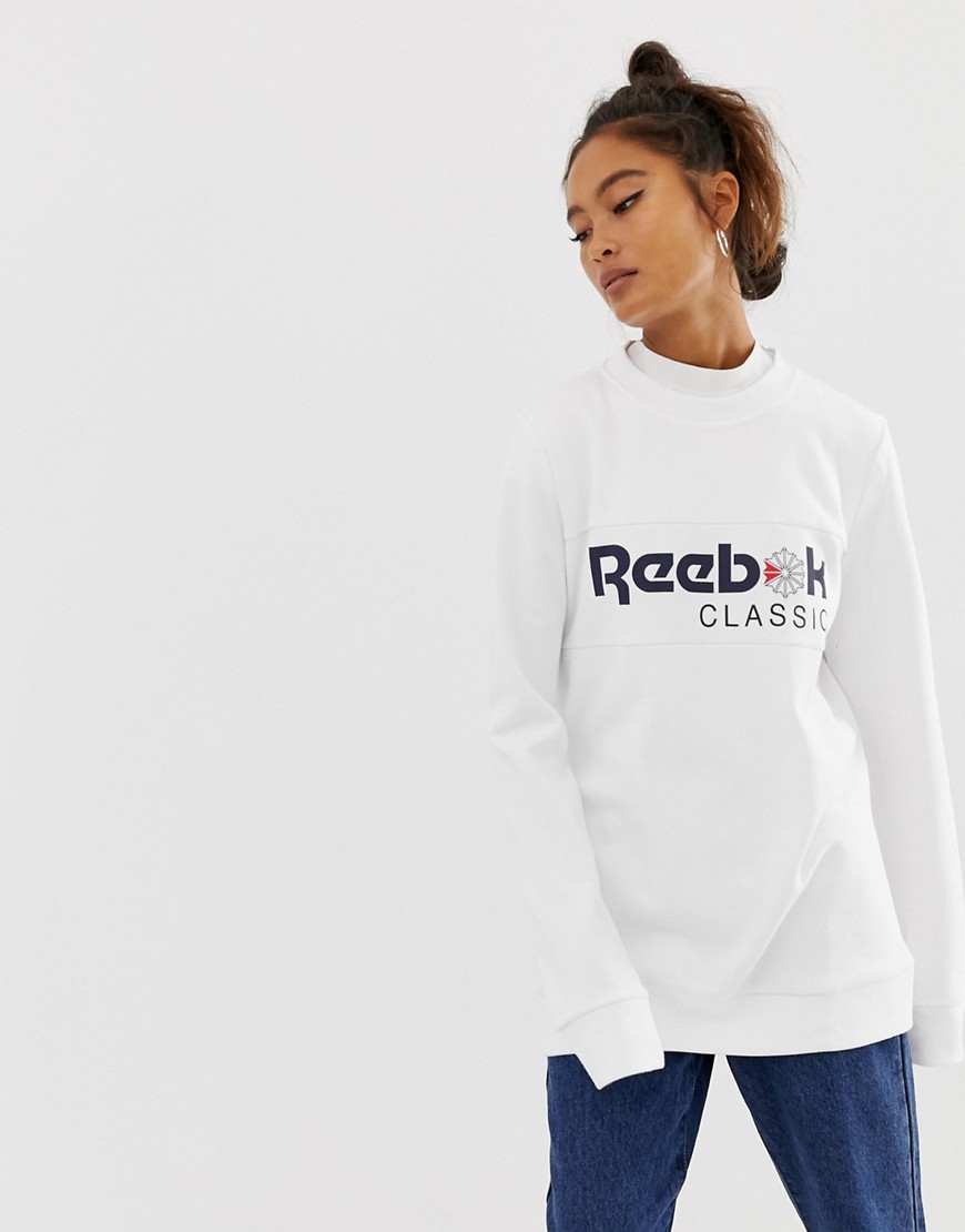 Reebok iconic sweater in white