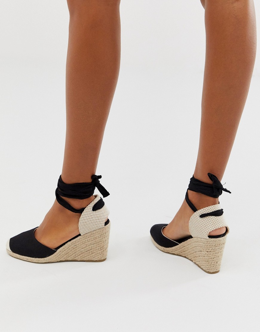 Boohoo heeled espadrille sandals with ankle ties in natural with black contrast
