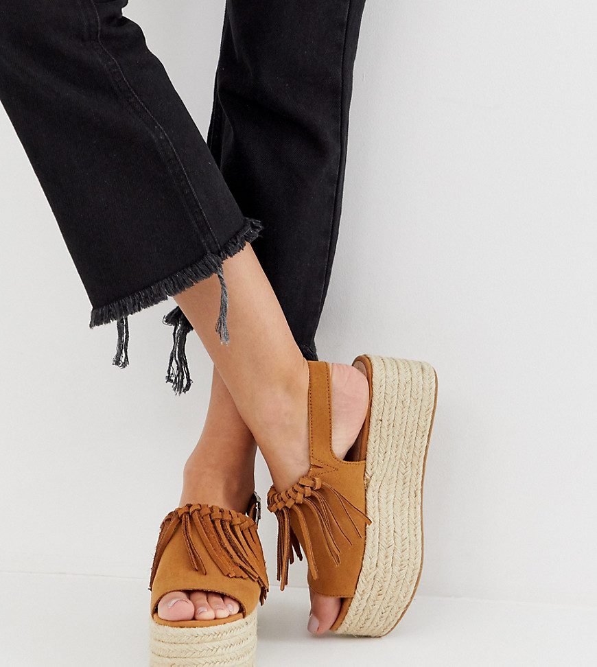 Pull&Bear flatform espadrille sandal in tan
