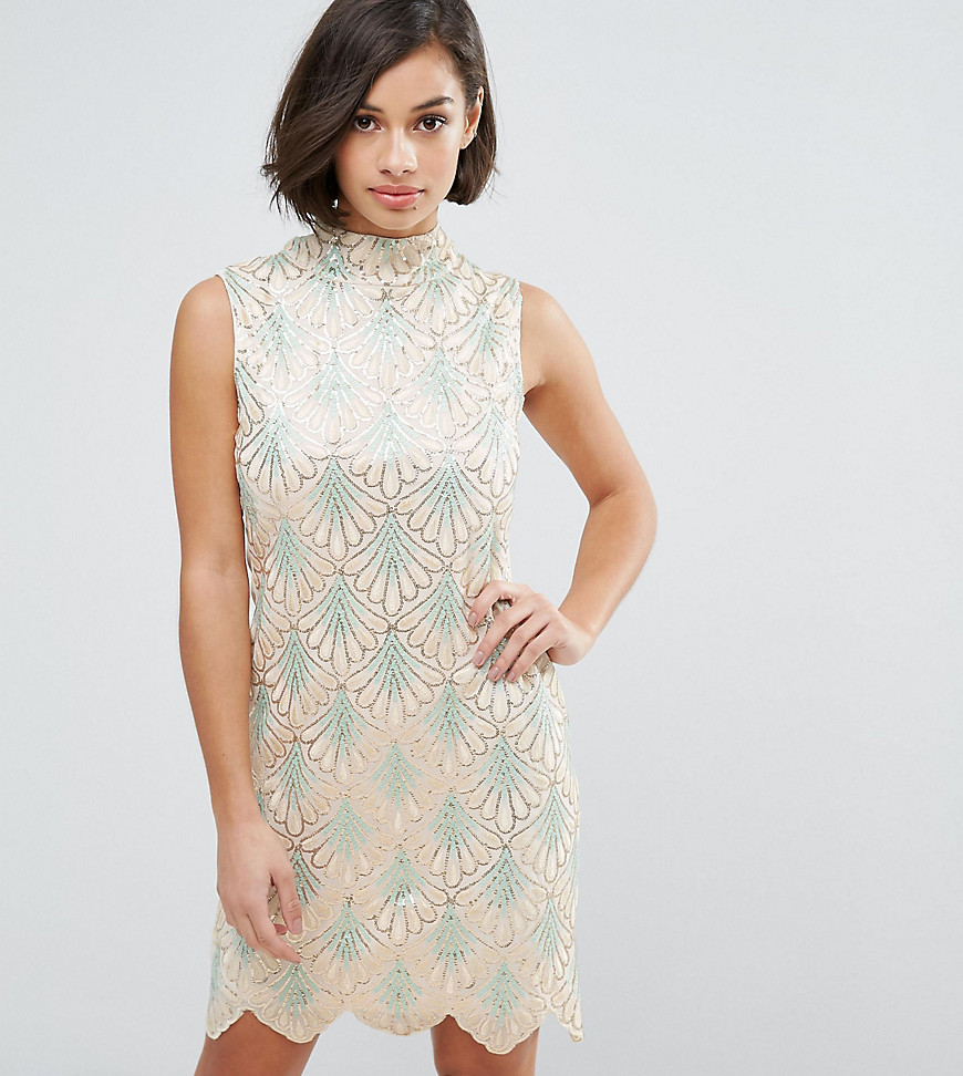 Платье с волнообразным подолом Yumi Petite - Кремовый 