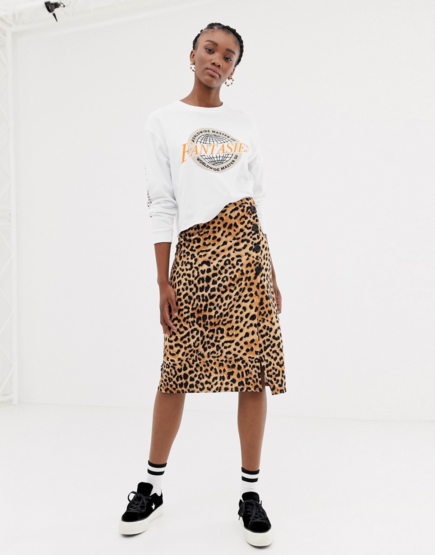 New Look animal print button through skirt in leopard
