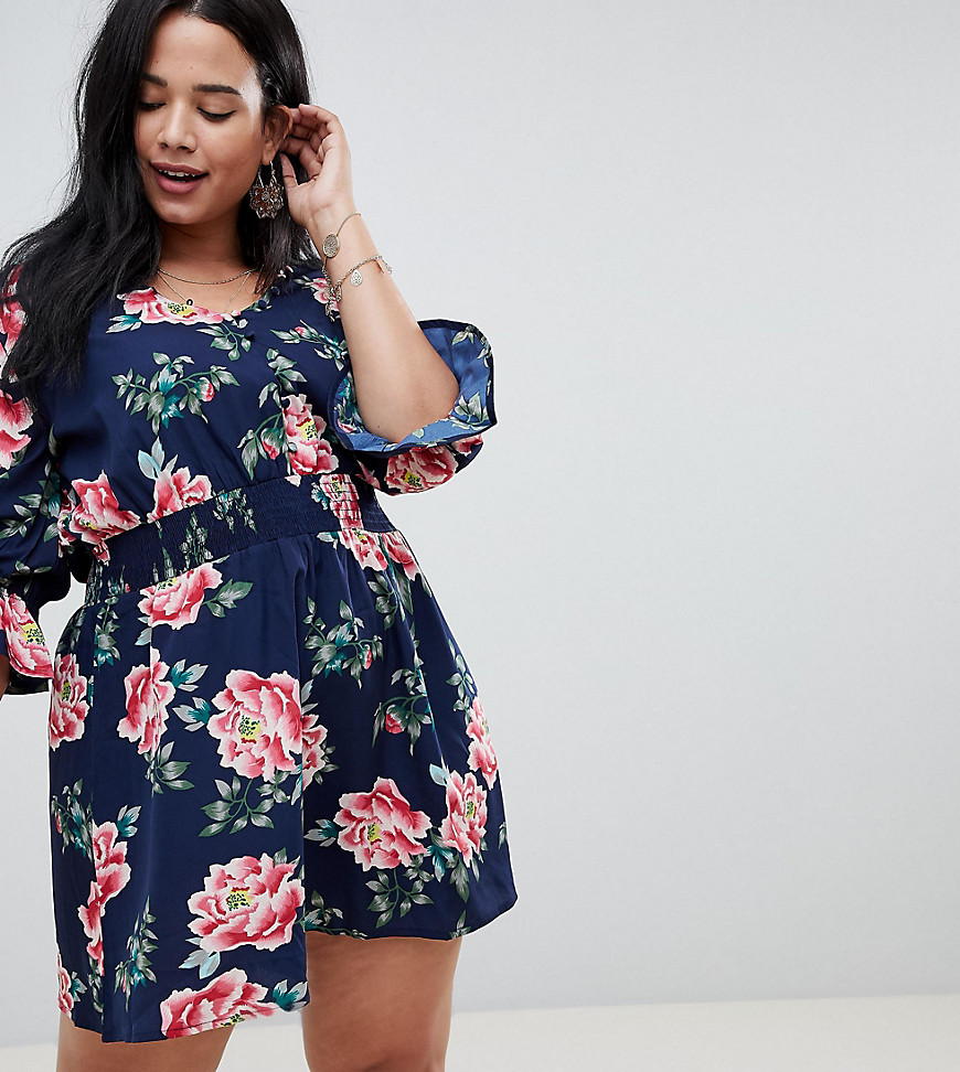 Influence Plus V Neck Floral Tea Dress With Gathered Sleeve - Blue floral