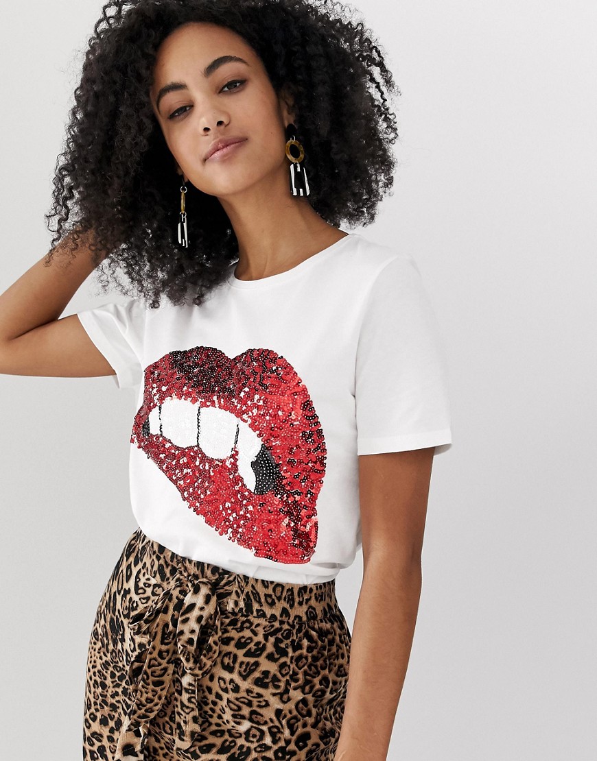 Soaked In Luxury lips t-shirt