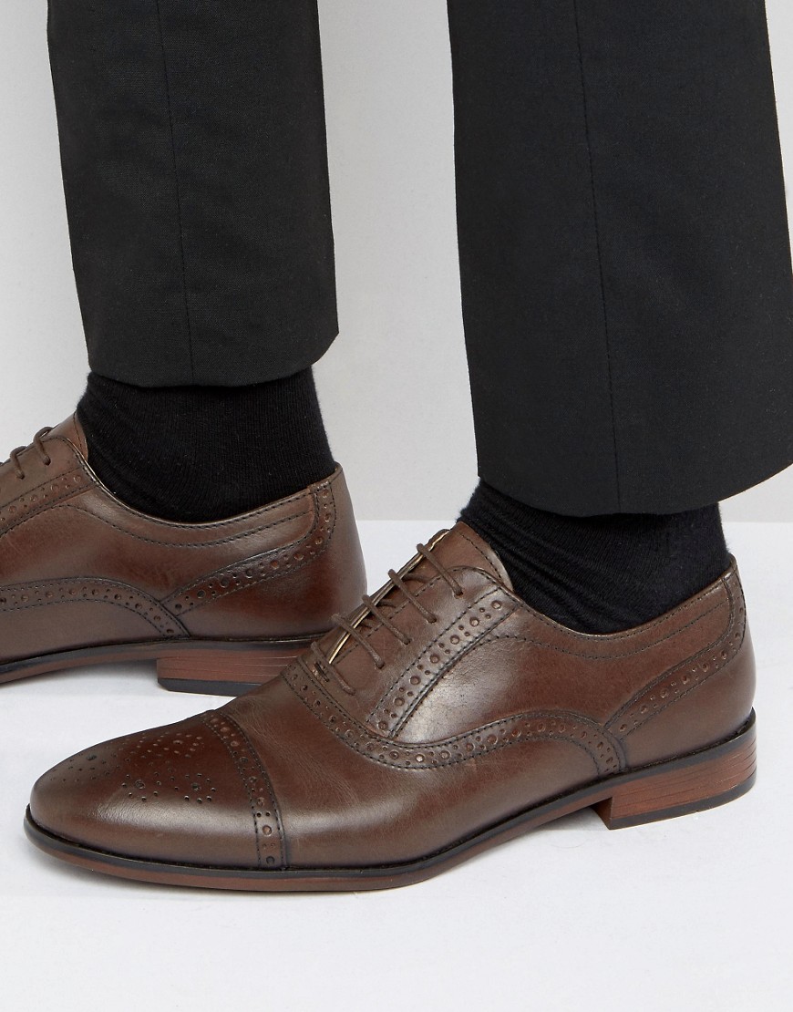 Red Tape Lace Up Brogue Smart Shoes In Brown - Brown