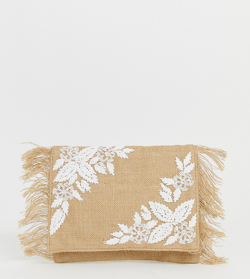 Glamorous embroidered straw clutch