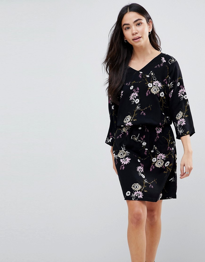 b.Young Floral Printed Dress