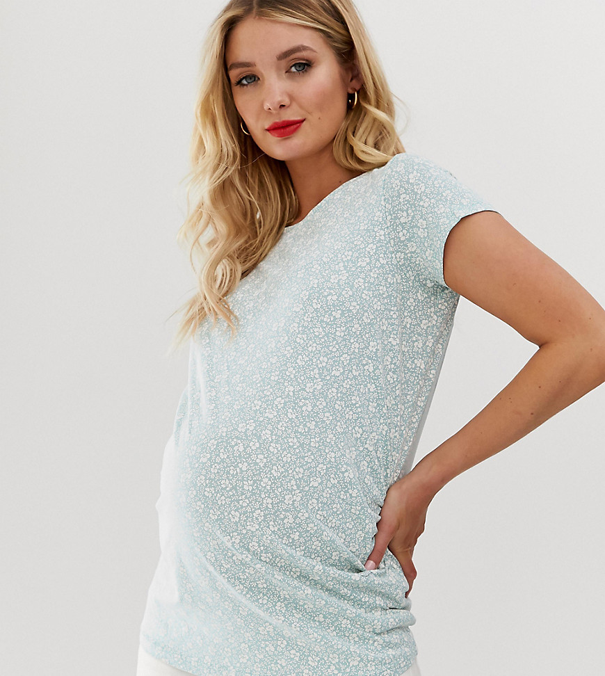 New Look Maternity floral tee in green pattern