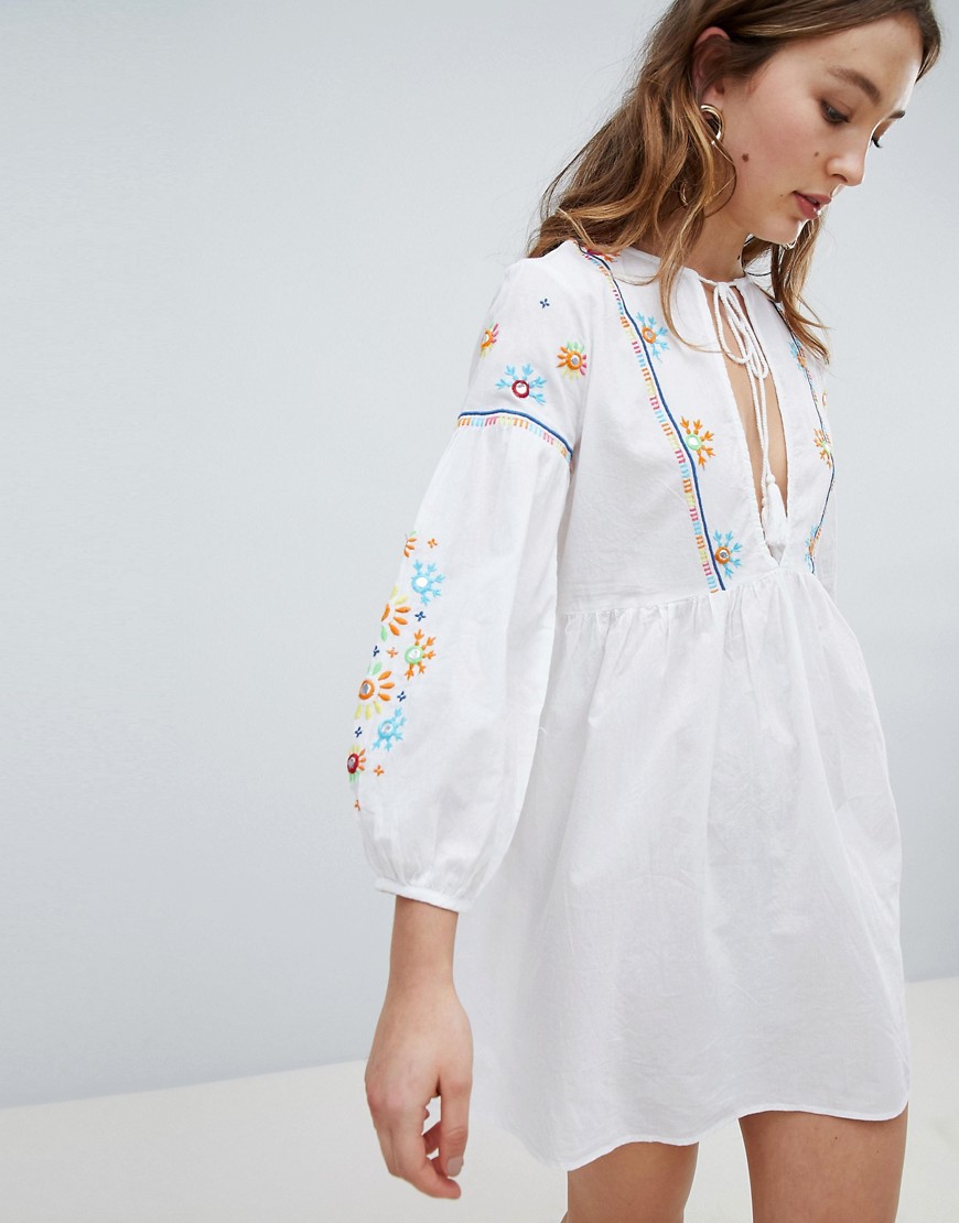 Influence Embroidered Panel Beach Dress - White