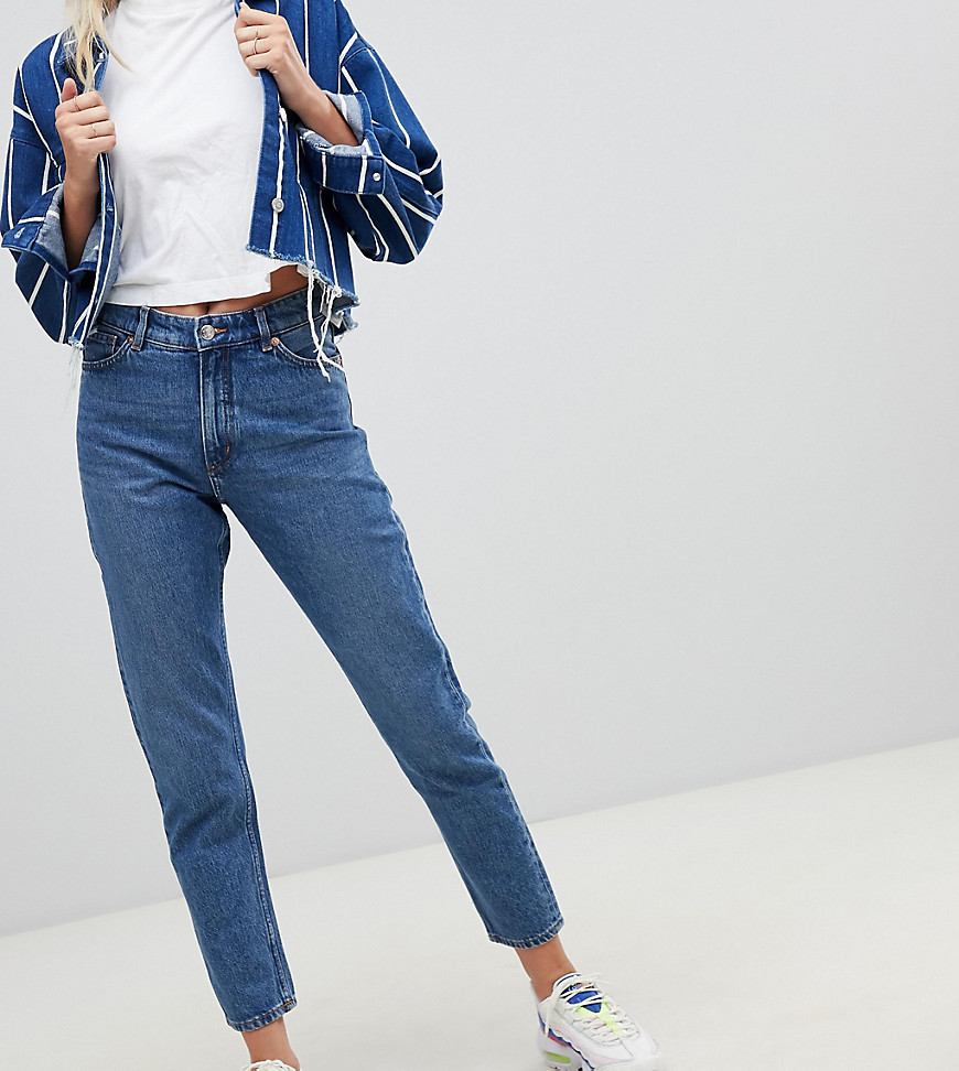 Monki Kimomo cotton high waist mom jeans in classic blue - MBLUE