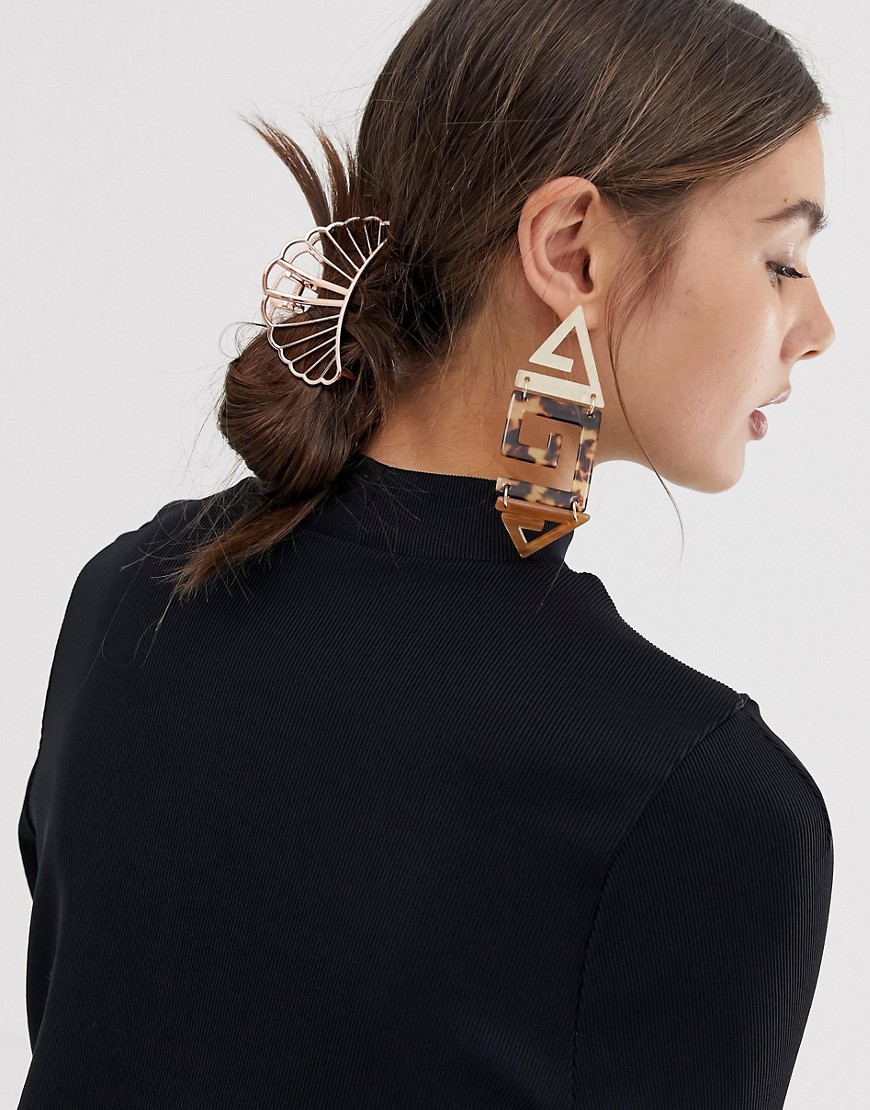 ASOS DESIGN hair clip in shell design in rose gold
