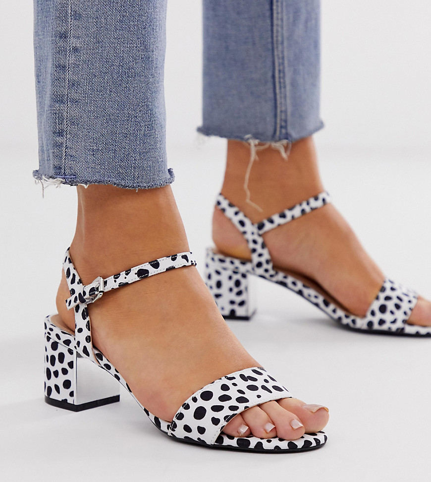 New Look Wide Fit low block heel in dalmation