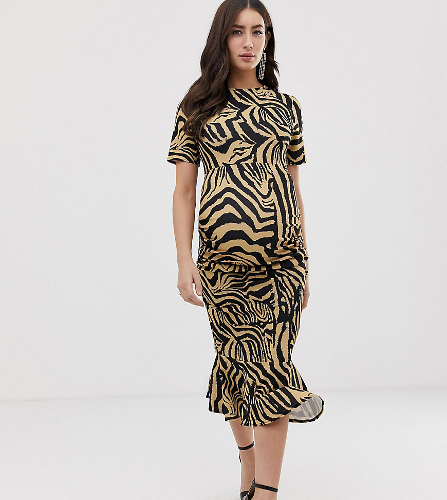 Queen Bee Maternity short sleeve dress in zebra print
