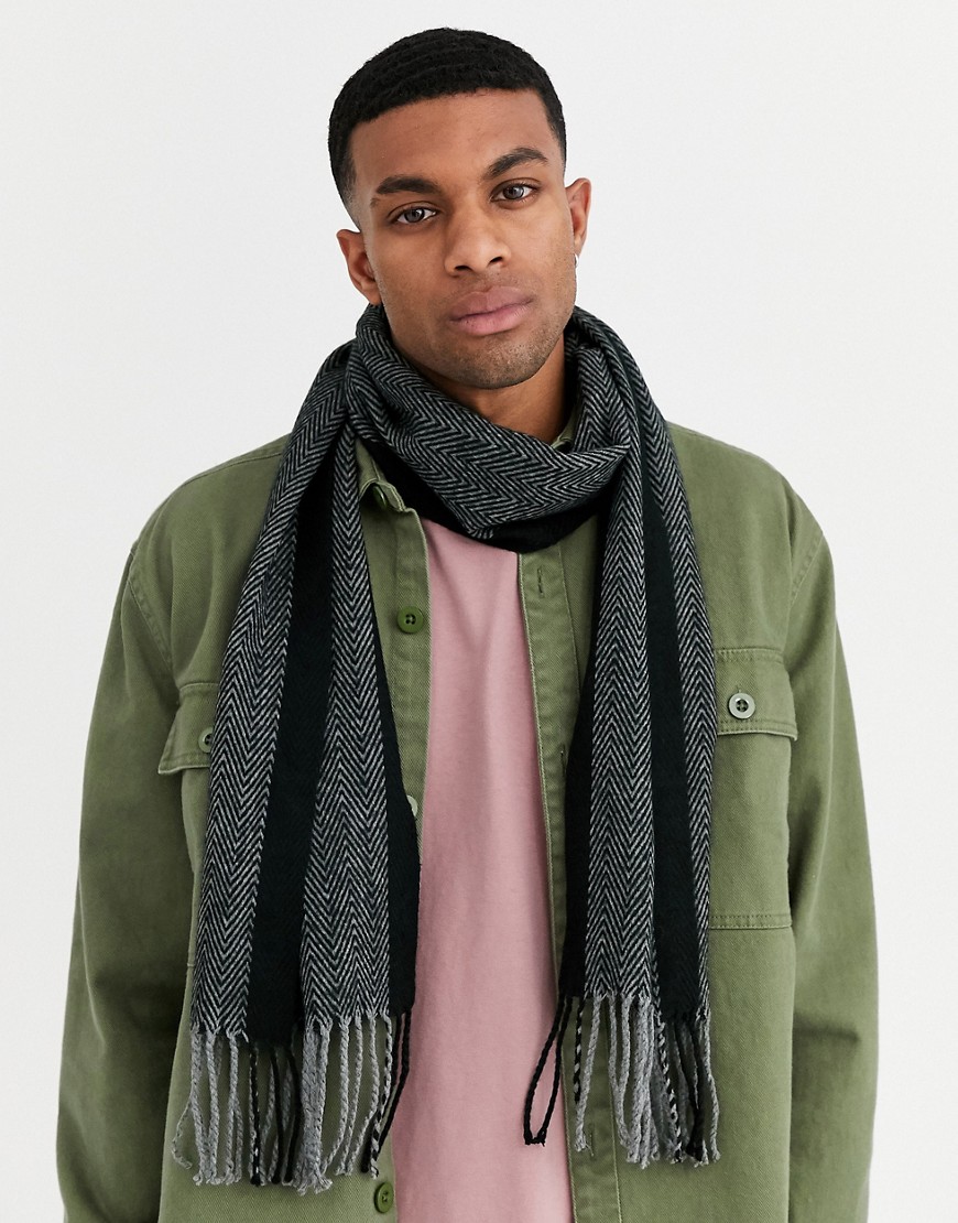 Boardmans scarf in black and grey