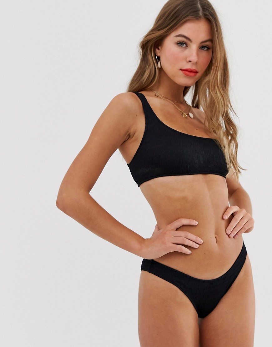 Pull&Bear Pacific asymmetric crinkle bikini top in black