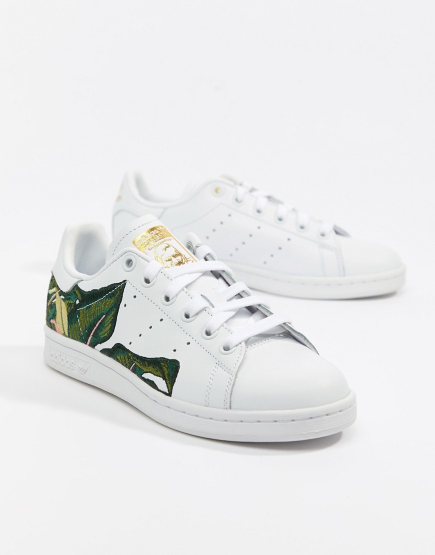 Adidas Originals Stan Smith Sneakers In White With Embroidery - White