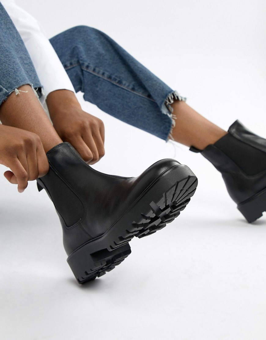 Vagabond Kenova black leather chunky chelsea boots