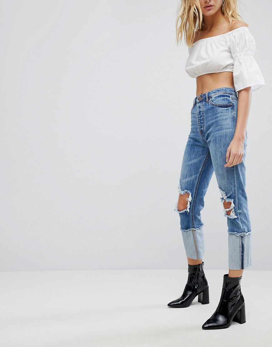 AFRM Cut Out Knee Distressed Boyfriend Jeans With Turned Up Hem - Pixie wash