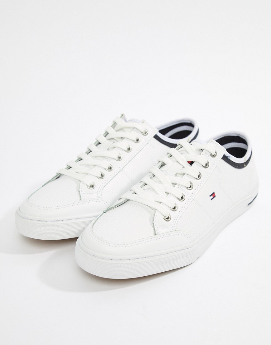 Tommy Hilfiger Core Corporate Leather Trainers in White - White