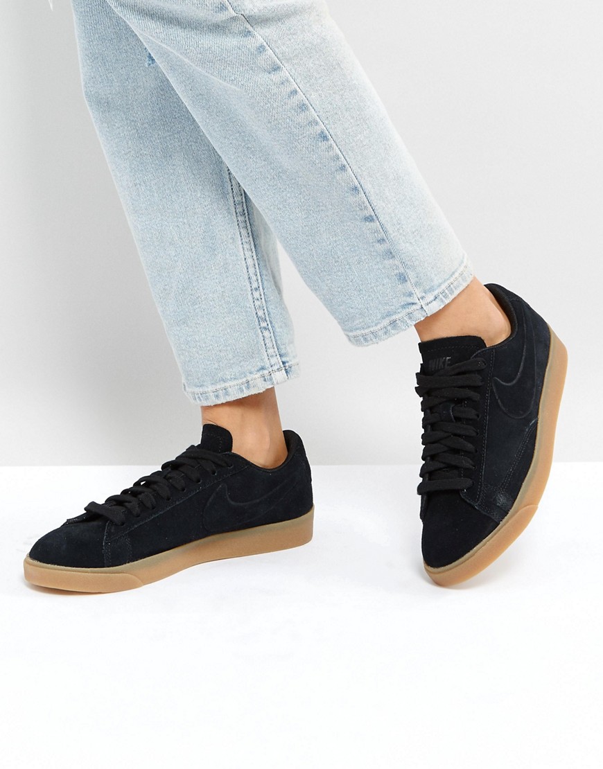 Nike Blazer Low Trainers In Black Suede With Gum Sole - Black