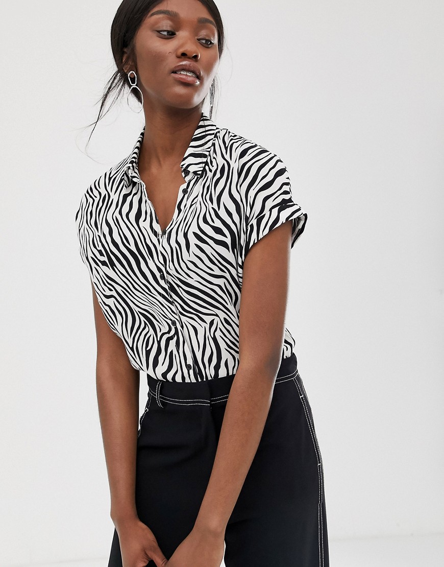 Soaked In Luxury zebra print short sleeve shirt