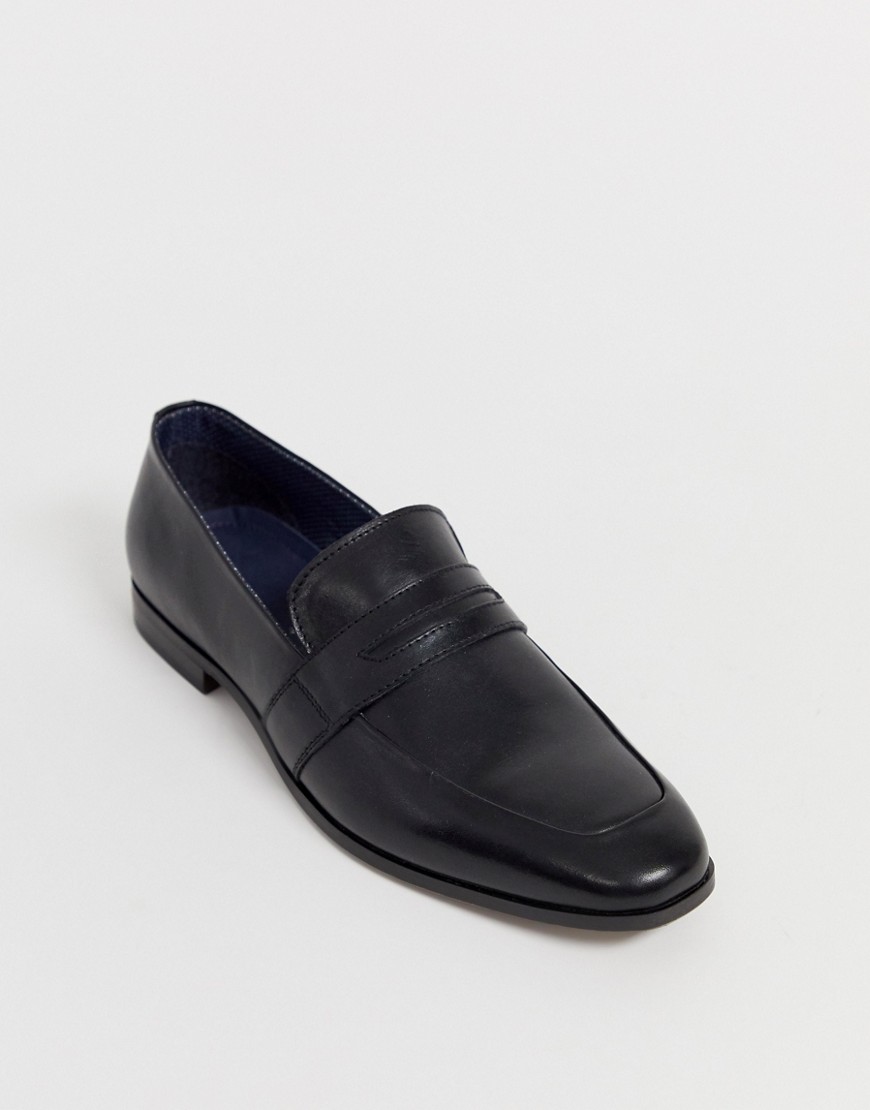 Pier One penny loafers in black