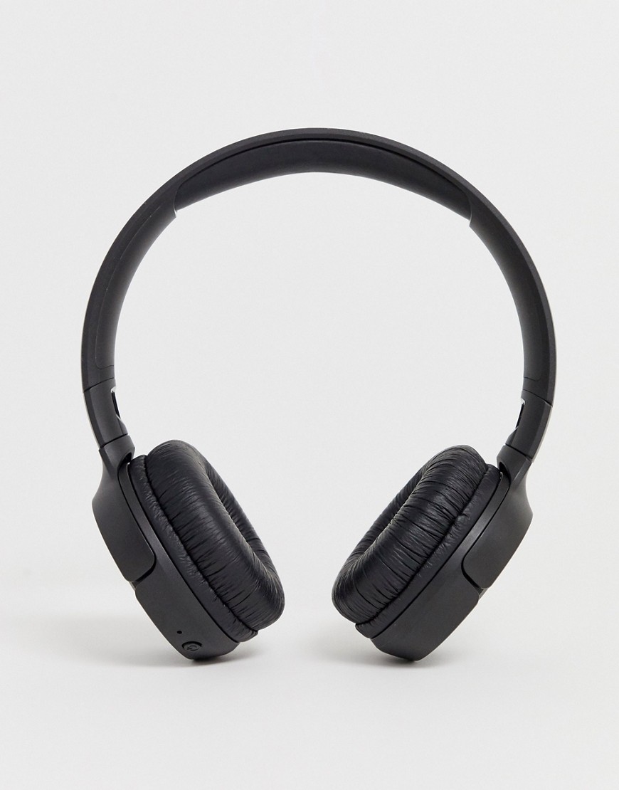 JBL Tune 500 wireless headphones in black