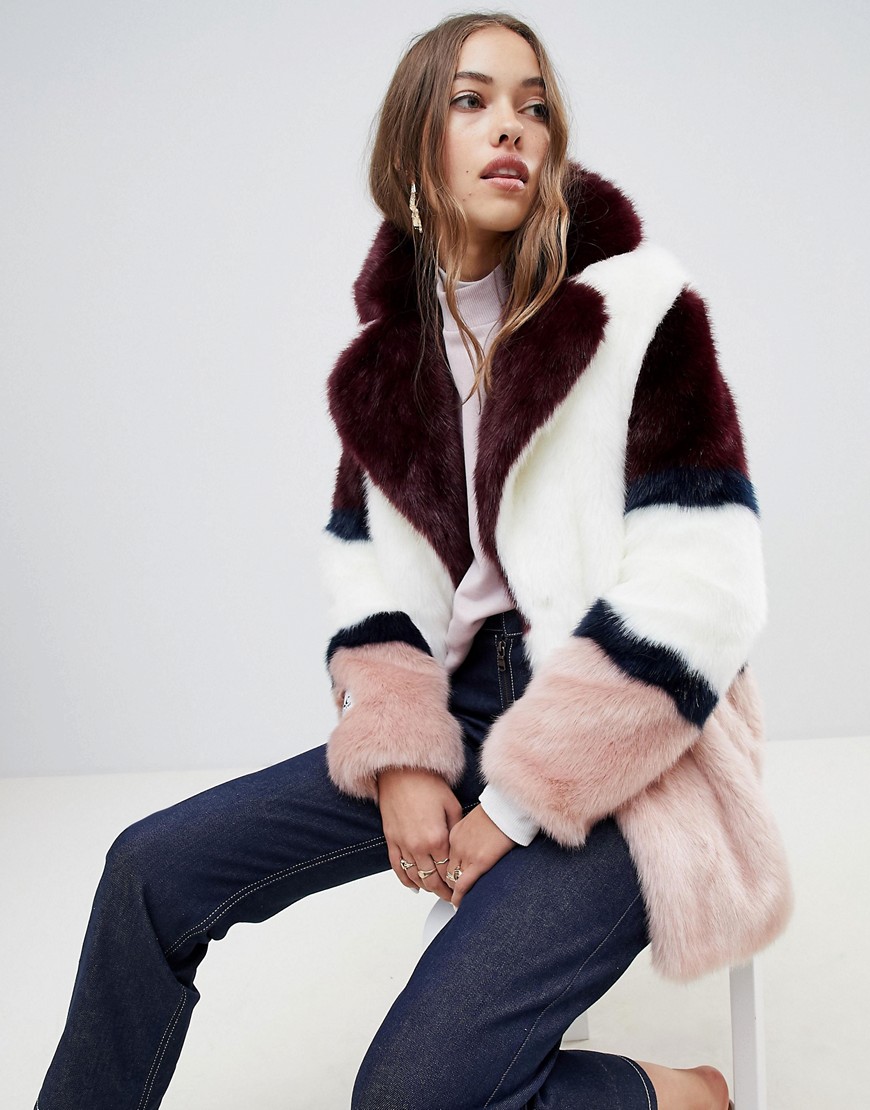 Jakke mid length faux fur coat in colour block - Burgundy