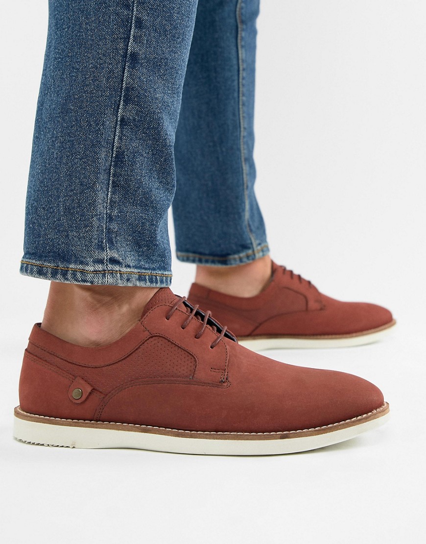 Red Tape Holker Casual Lace Up Shoes In Burgundy
