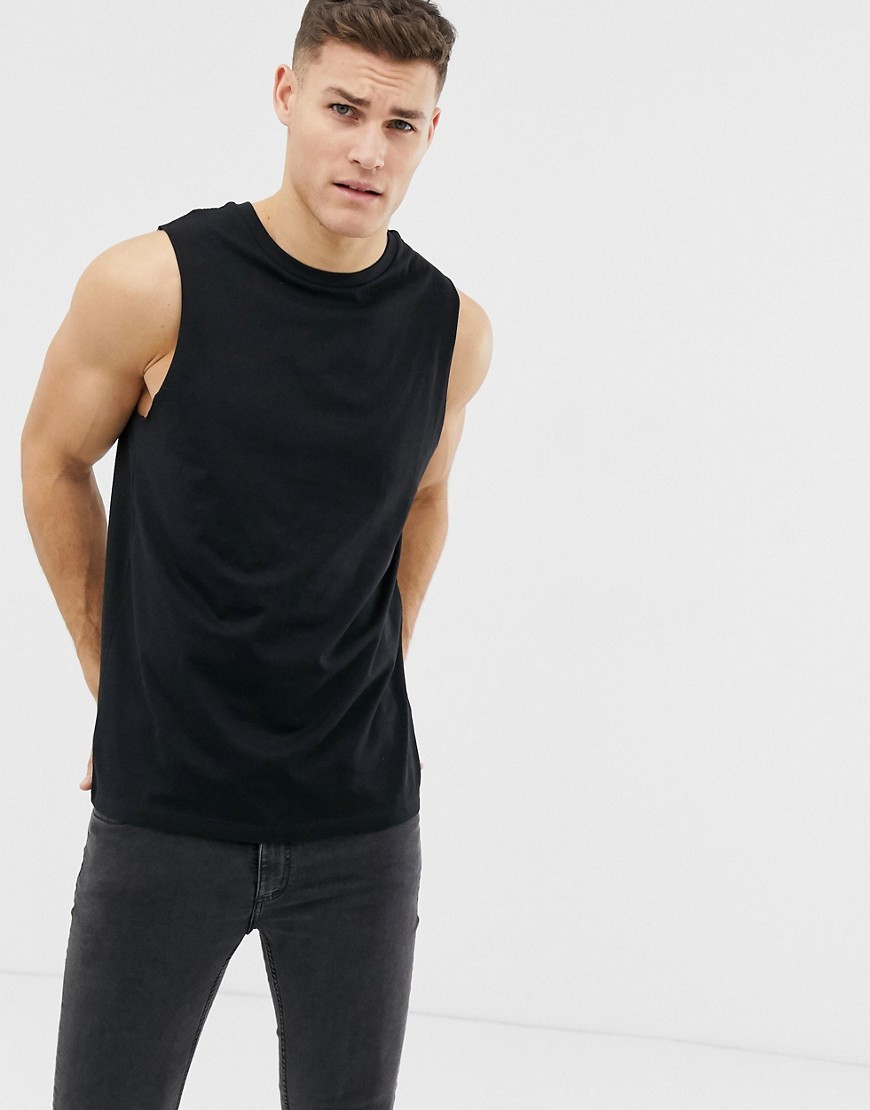New Look sleeveless t-shirt in black