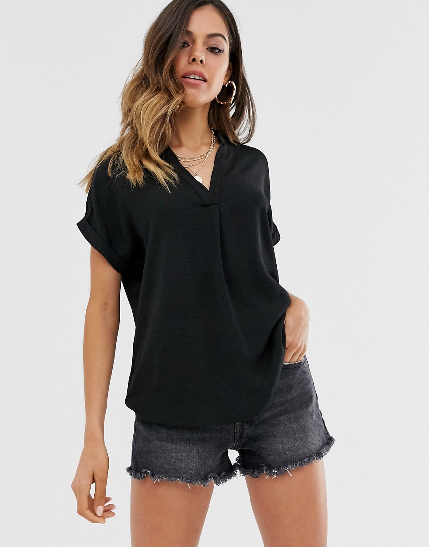 New Look roll sleeve shirt in black