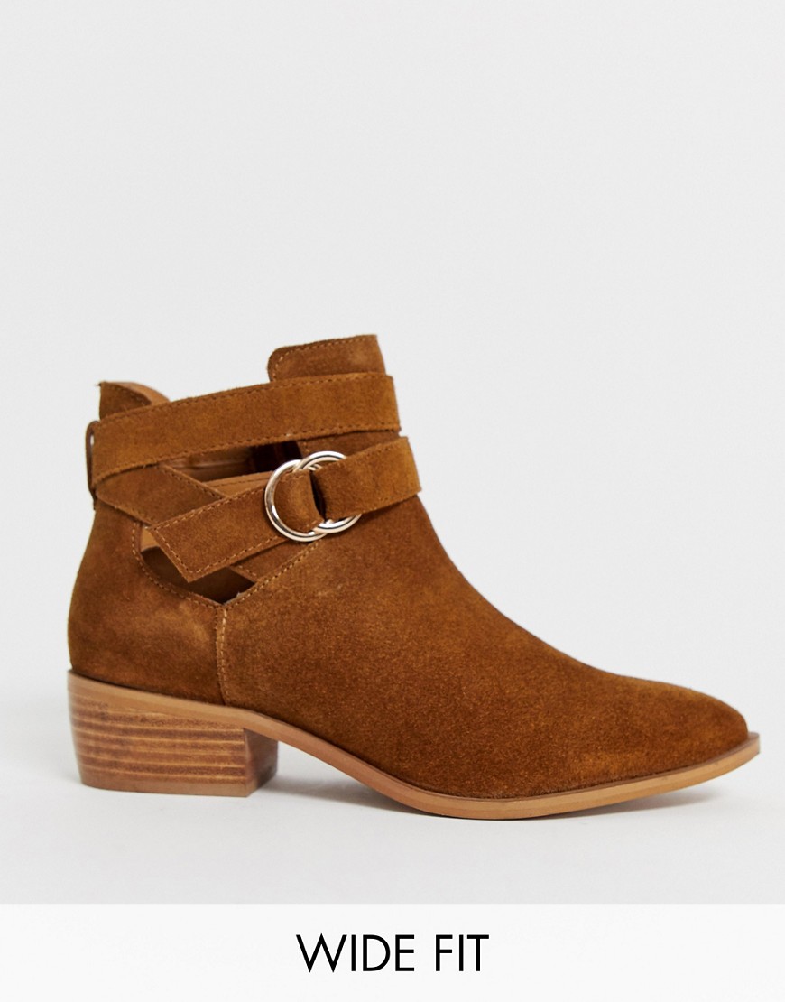 Simply Be wide fit Dina ankle boots with buckle detail in brown suede