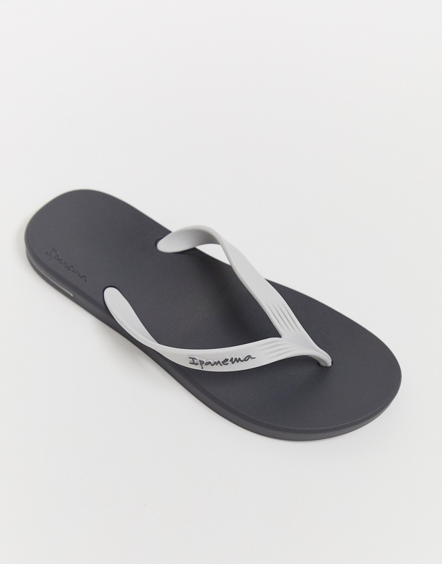 Ipanema posto 21 flip flop in white/grey