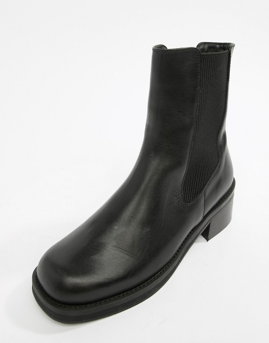 E8 by MIISTA black leather chunky sole chelsea boot