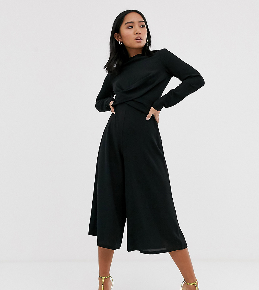 Boohoo Petite culotte jumpsuit with twist front in black