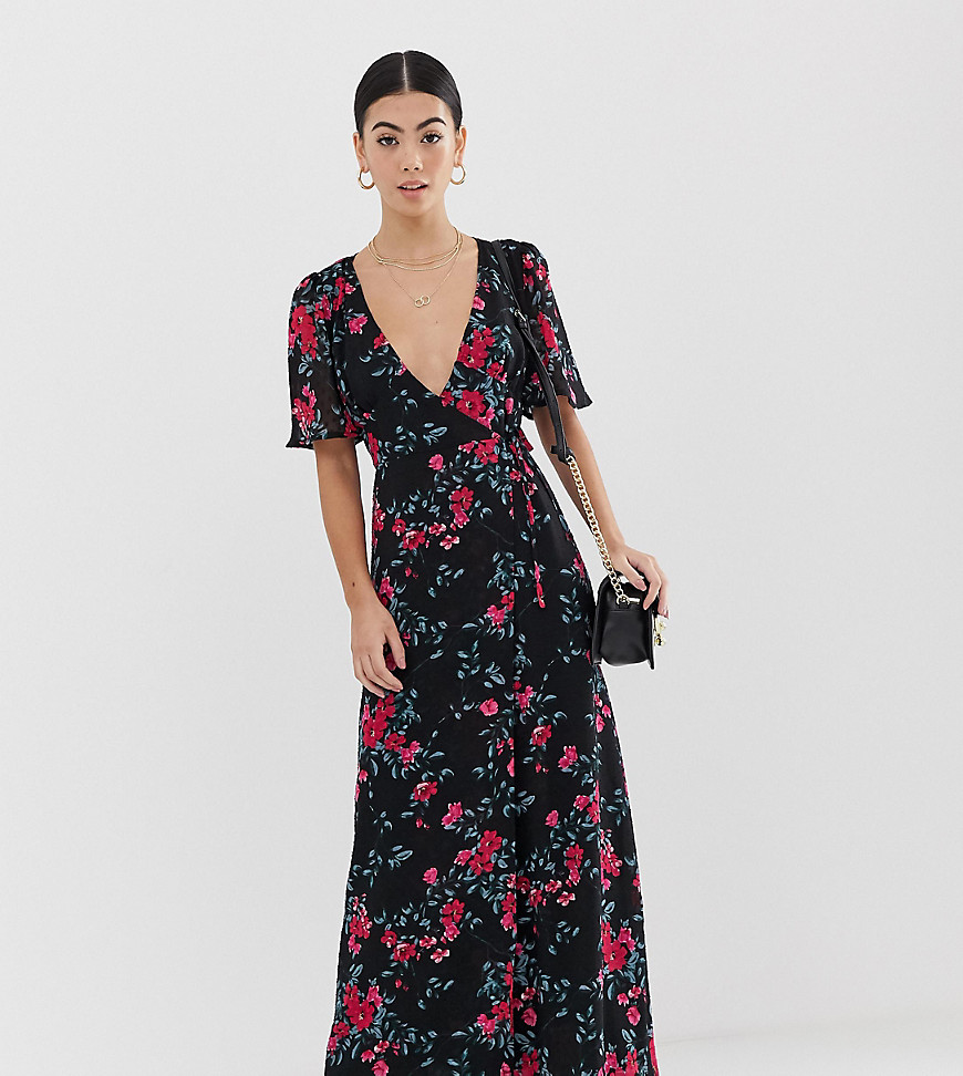 Fashion Union Petite maxi dress in dobby floral
