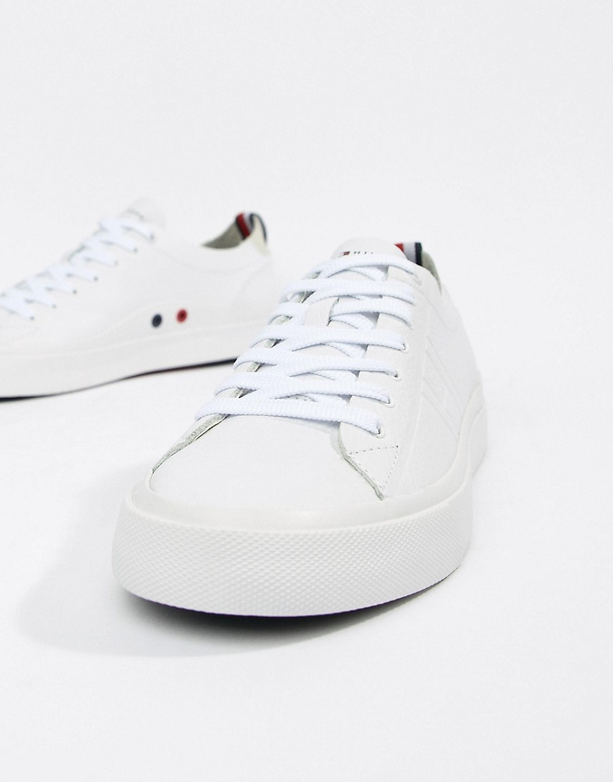 Tommy Hilfiger Unlined Low Cut Lightweight Leather Trainers in White - White